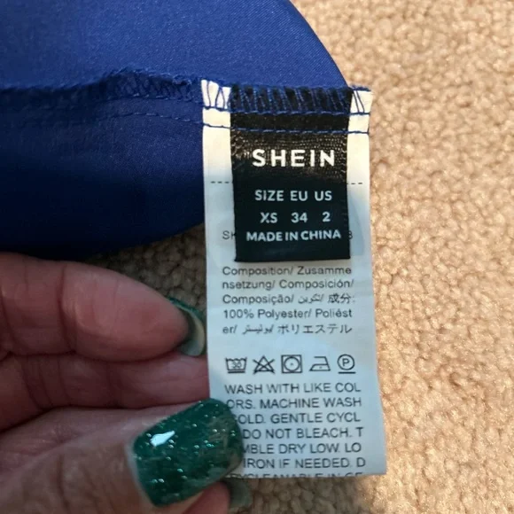 ๐2 for $13๐ SHEIN belted dress - Picture 5 of 5